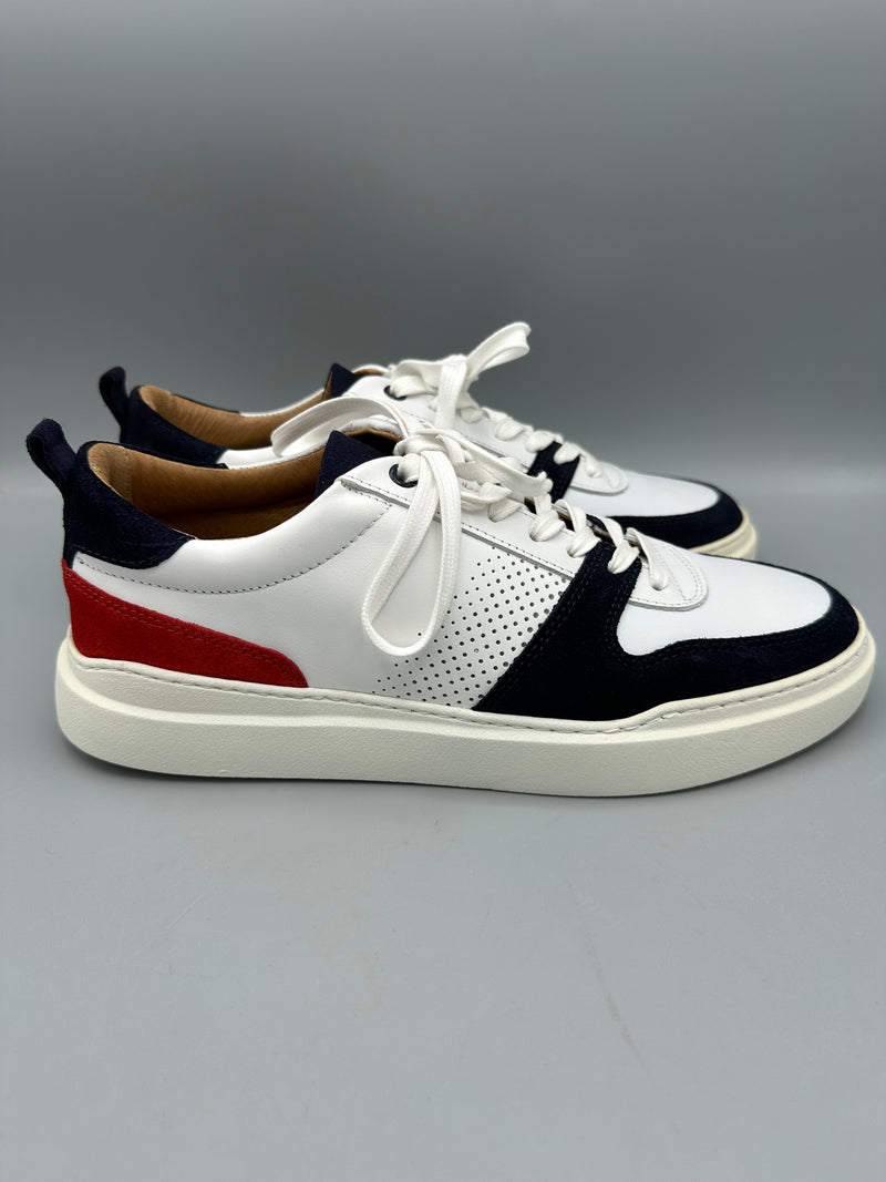 Laden Sie das Bild in Galerie -Viewer, Minelli Niedrige Sneaker Gr. 40