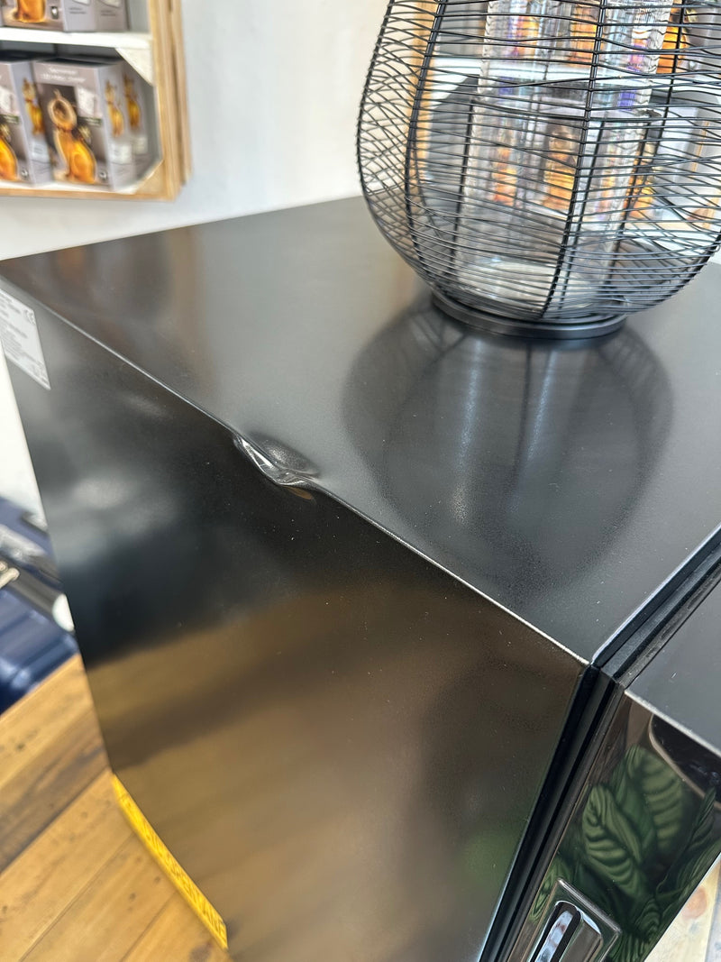 Laden Sie das Bild in Galerie -Viewer, N8WERK Weinkühlschrank neu mit kleiner Delle