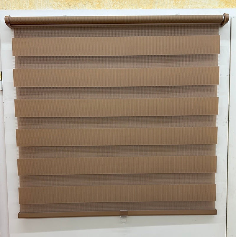 Laden Sie das Bild in Galerie -Viewer, Clever Fix Day & Night Fenster - Rollo taupe 1 - Die Mega Kiste