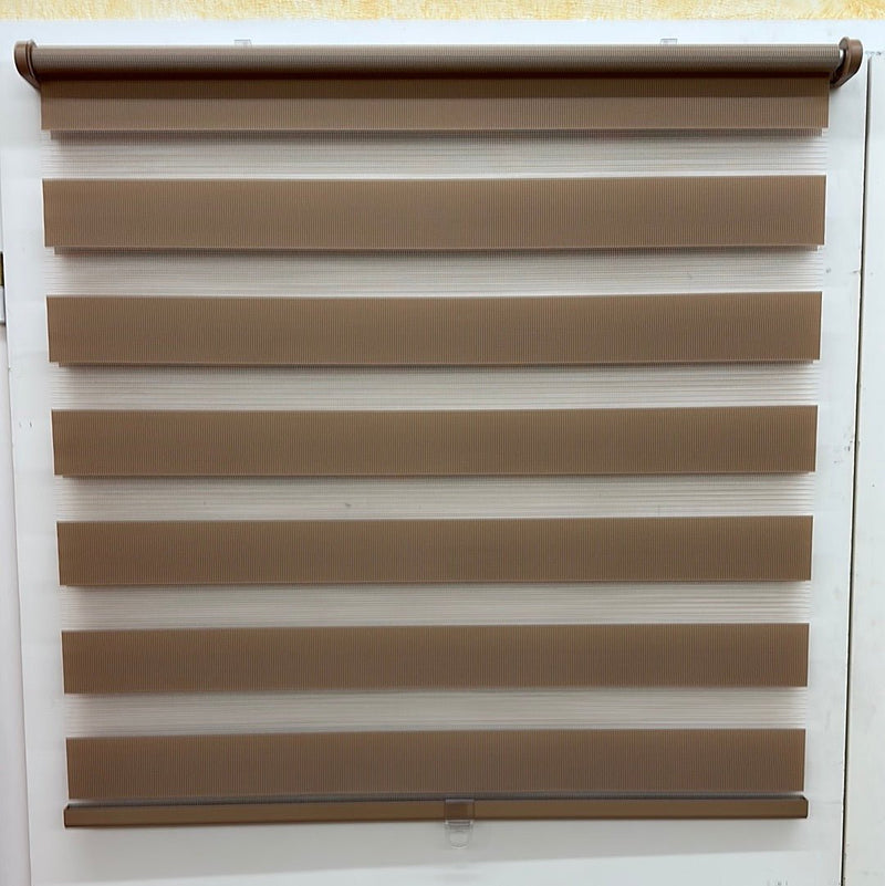 Laden Sie das Bild in Galerie -Viewer, Clever Fix Day & Night Fenster - Rollo taupe 1 - Die Mega Kiste