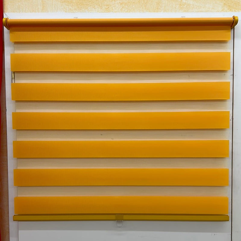 Laden Sie das Bild in Galerie -Viewer, Clever Fix Day & Night Rollo gelb - Die Mega Kiste
