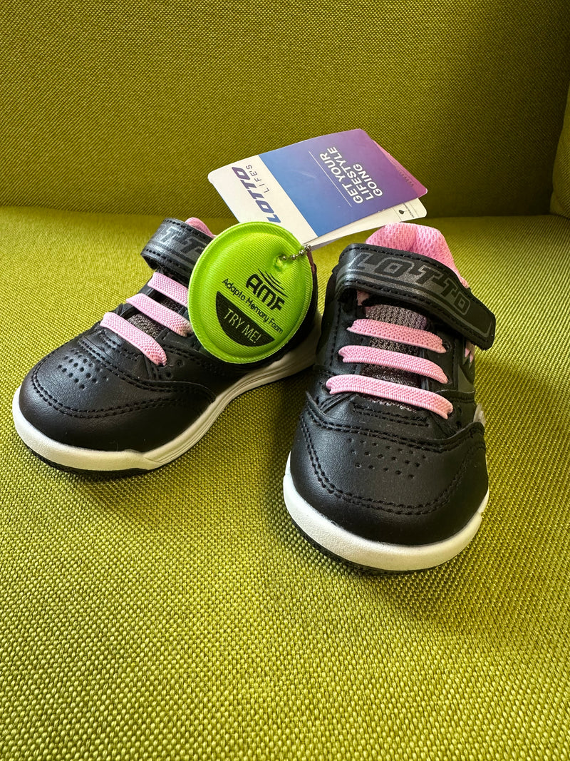 Laden Sie das Bild in Galerie -Viewer, Lotto Kinder Sneaker Gr. 20 schwarz/weiß/pink Original und neu
