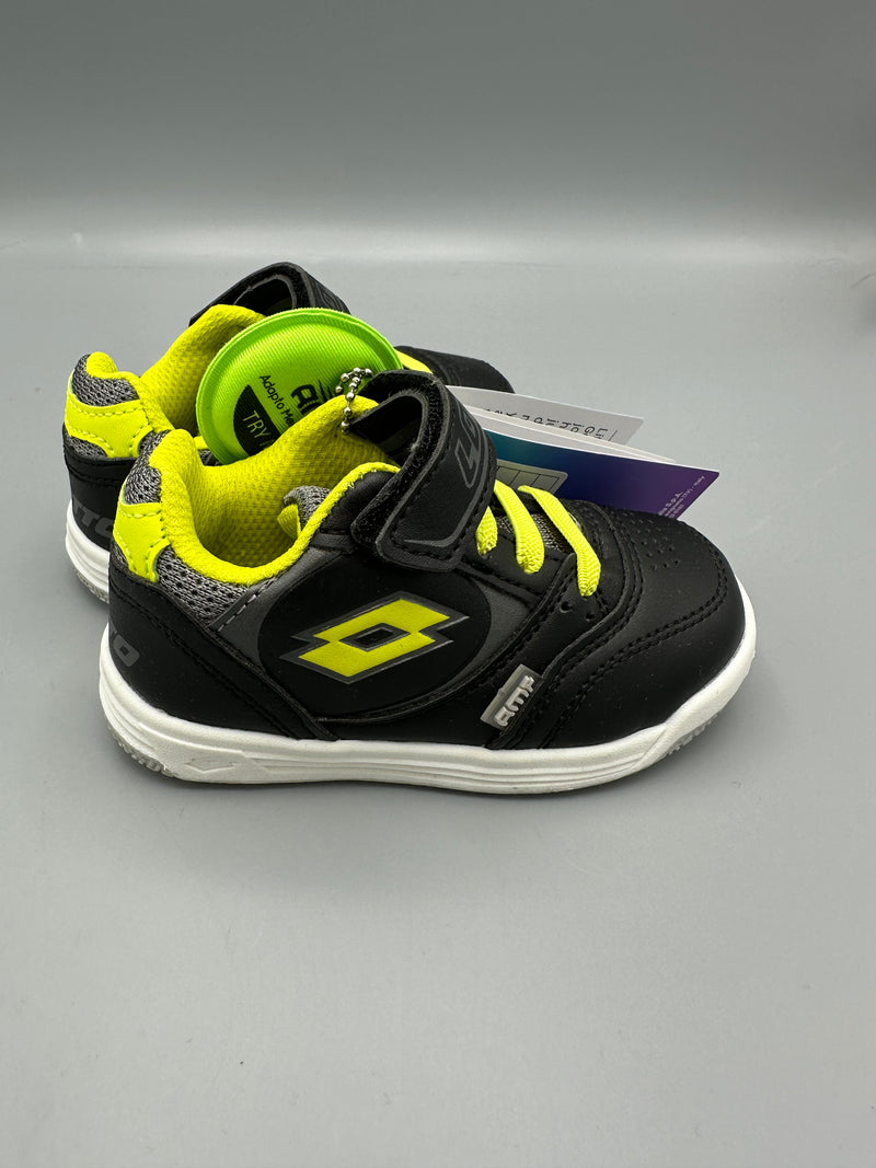 Laden Sie das Bild in Galerie -Viewer, Lotto Kinder Sneaker Gr. 22 schwarz/gelb Original und neu
