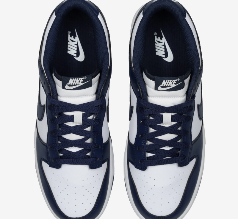 Laden Sie das Bild in Galerie -Viewer, Nike Dunk low dunkelblau/weiss, Größe 42 Original und neu
