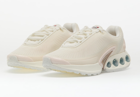 Nike Air Max DN in hellcreme/rosa Gr. 44 Original und neu