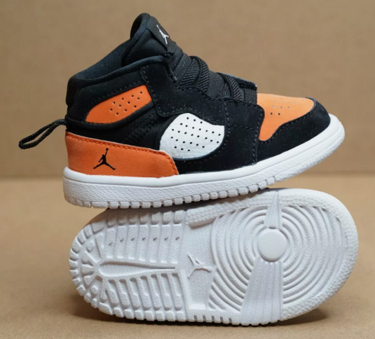 Nike Jordan Access in schwarz/weiss/orange, Gr. 17 Original und neu Kinder